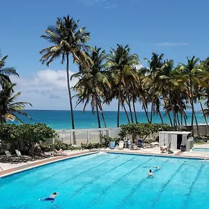  Apartment Kasa Galicia Beachfront Pool Access